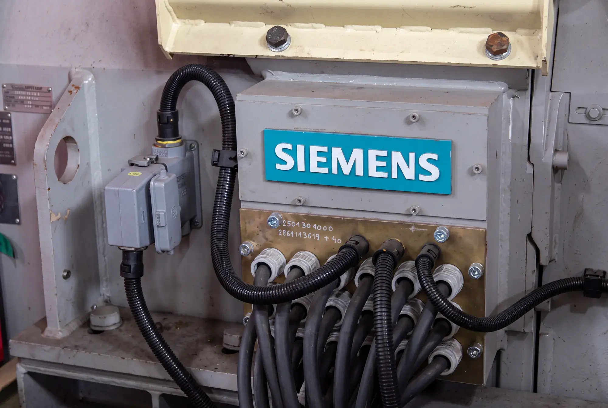 Siemens traction generator